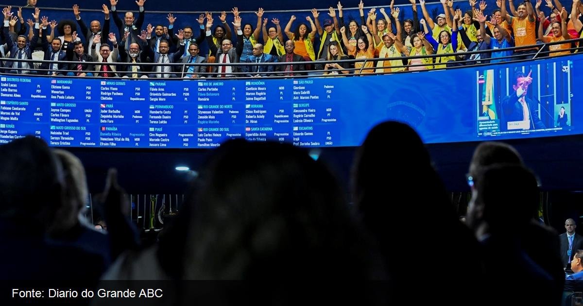Senado aprova ‘pauta-bomba’ de R$ 28 bilhoes e irrita o governo Lula as vesperas do recesso