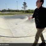 Eduardo Paes lidera folgado a corrida pelo governo do Rio Paisagem urbana do Rio de Janeiro, ilustrando disputa eleitoral pelo governo do estado