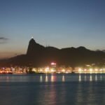 Prefeitura do Rio lança calendário 'Rio o Ano Inteiro' com projeção de R$ 1,7 bi Vista do Rio de Janeiro à noite