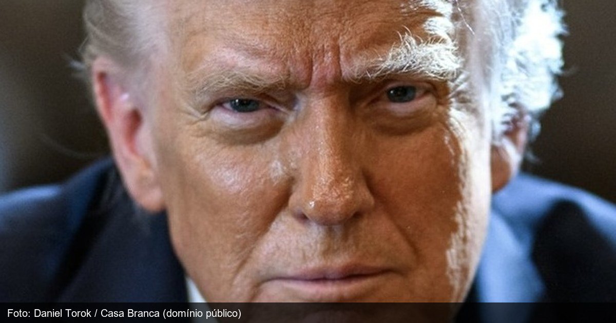 Retrato oficial do presidente Donald Trump, junho de 2026